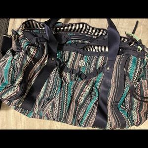 Lululemon duffel bag